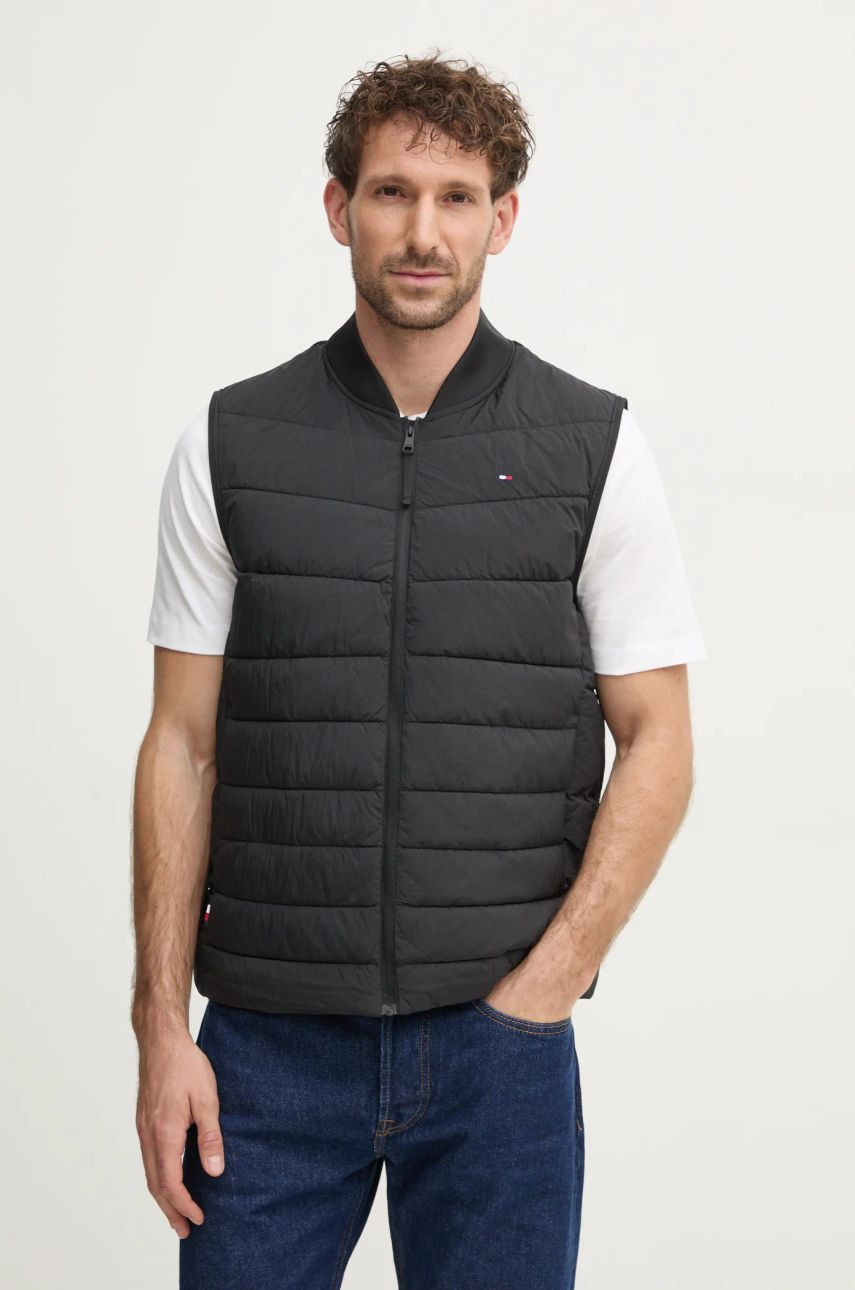 Vesta Tommy Hilfiger pánska, čierna farba, zimná, MW0MW37680