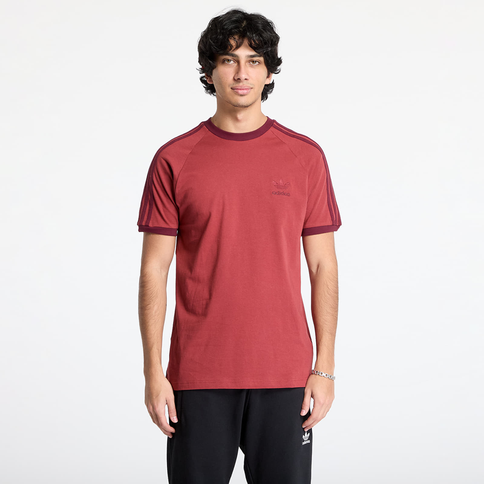 Tričko adidas Adicolor Classics 3-Stripes T-Shirt Preloved Ruby S