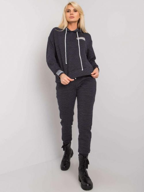 Čierna pletená súprava s kapucňou 36