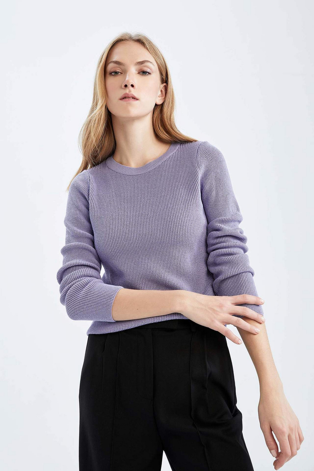 DEFACTO Regular Fit Pulóver s okrúhlym výstrihom Thessaloniki Fabric