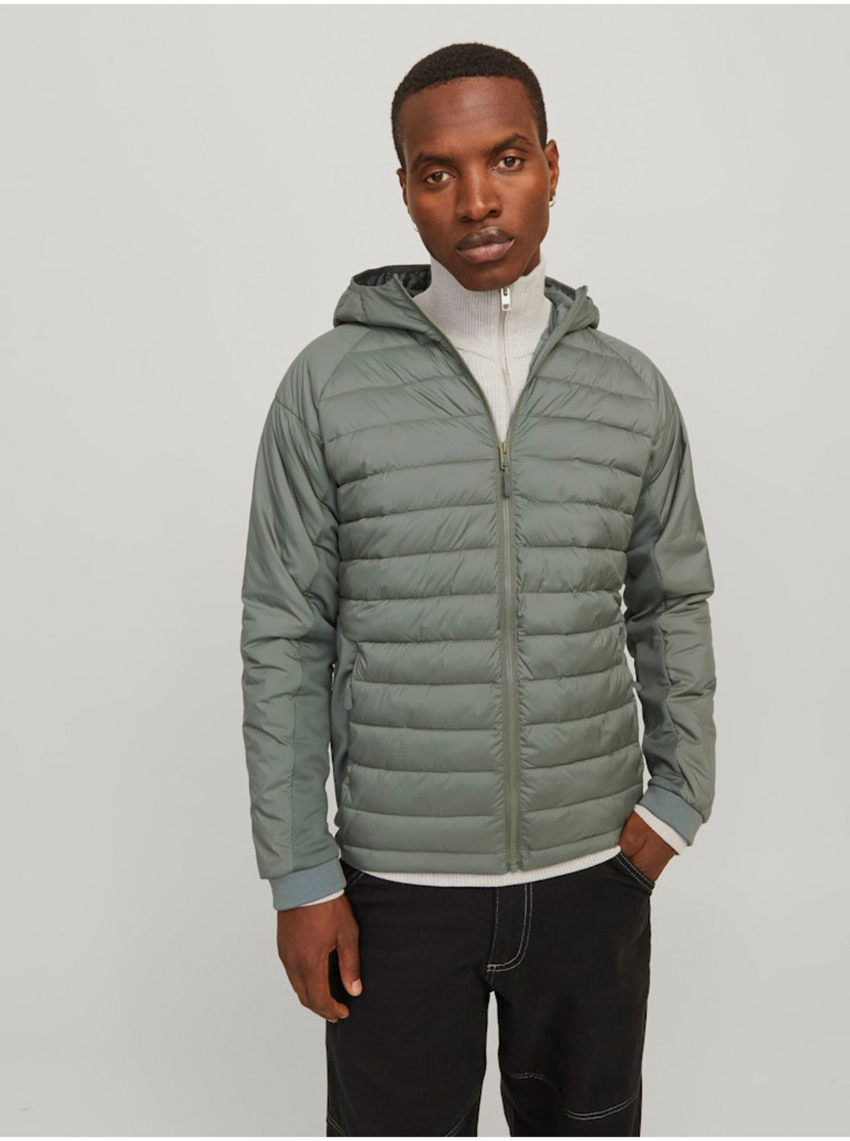 Ľahké bundy pre mužov Jack & Jones - zelená