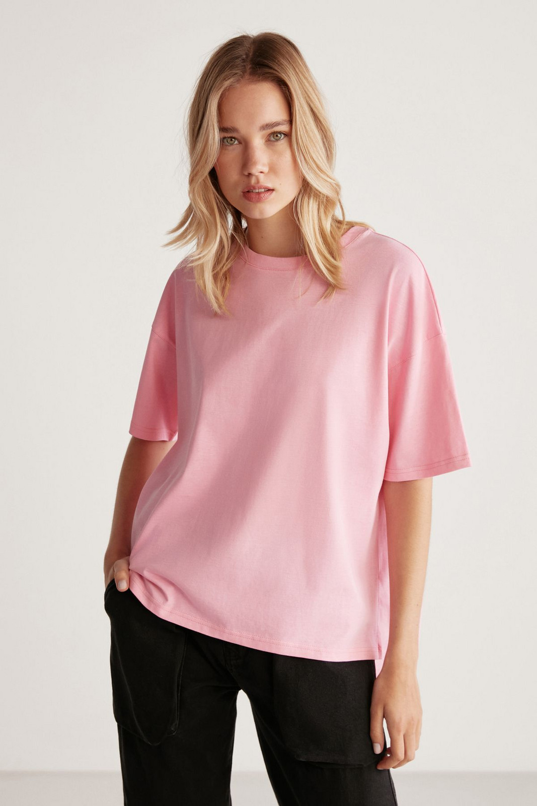GRIMELANGE Jemmy Women's 100% Organic Cotton Relaxed Fit Slit Round Neck Light Pink T-shirt