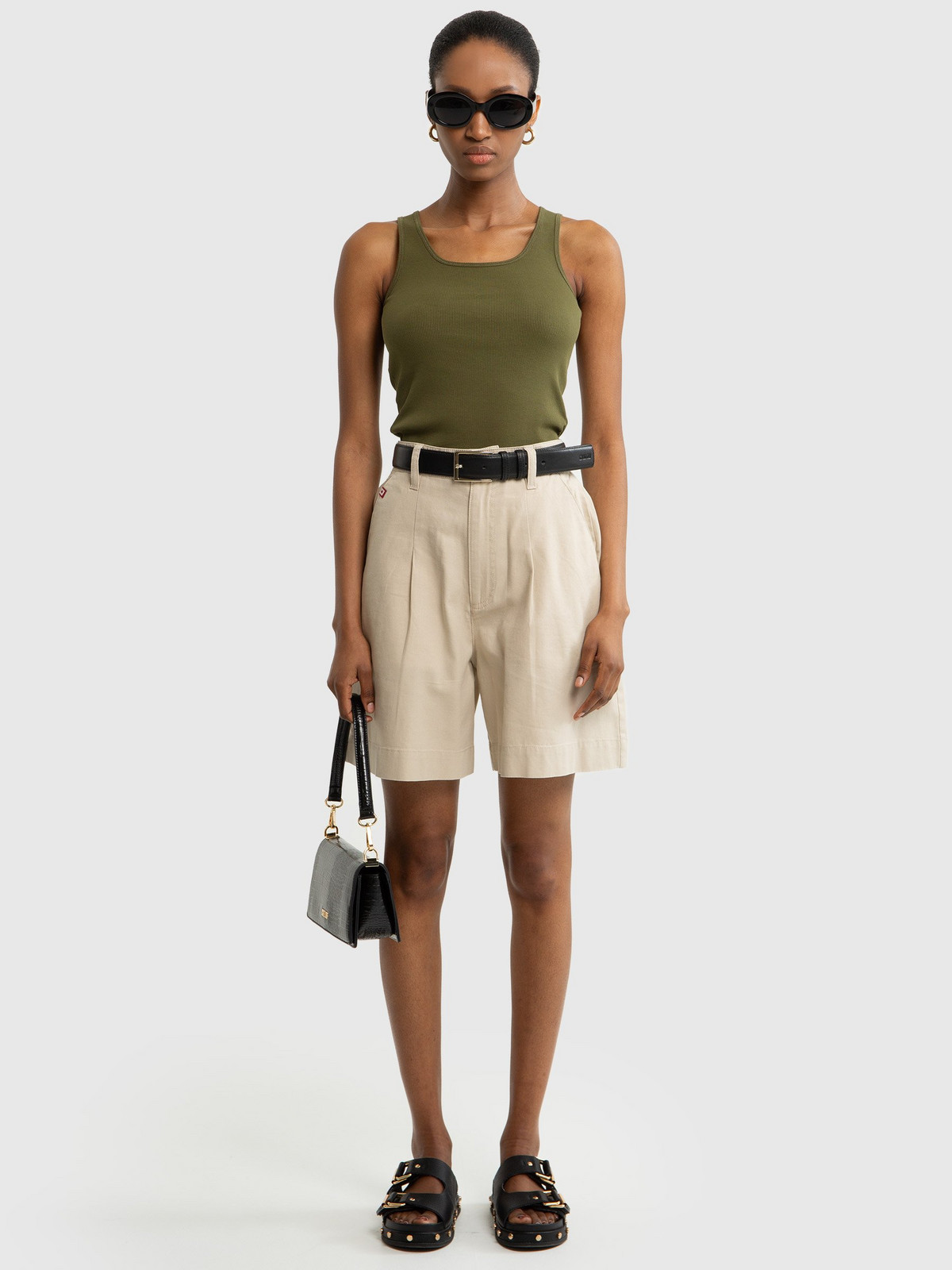 Big Star Woman's Shorts 110345 -801