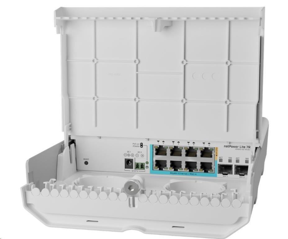 MikroTik CSS610-1Gi-7R-2S+OUT reverzný PoE switch, 8x Gigabit, 2x SFP+, 1x PoE out, 7x PoE in, 56Gbps
