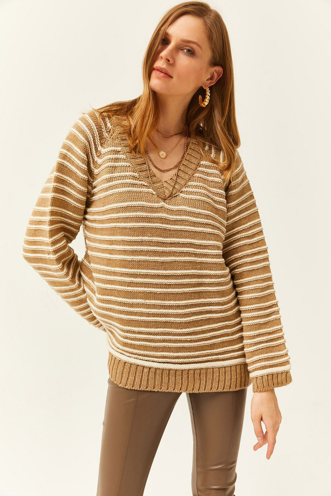 Olalook Women's Mink V-Neck Striped Soft Textured Knitwear Sweater
