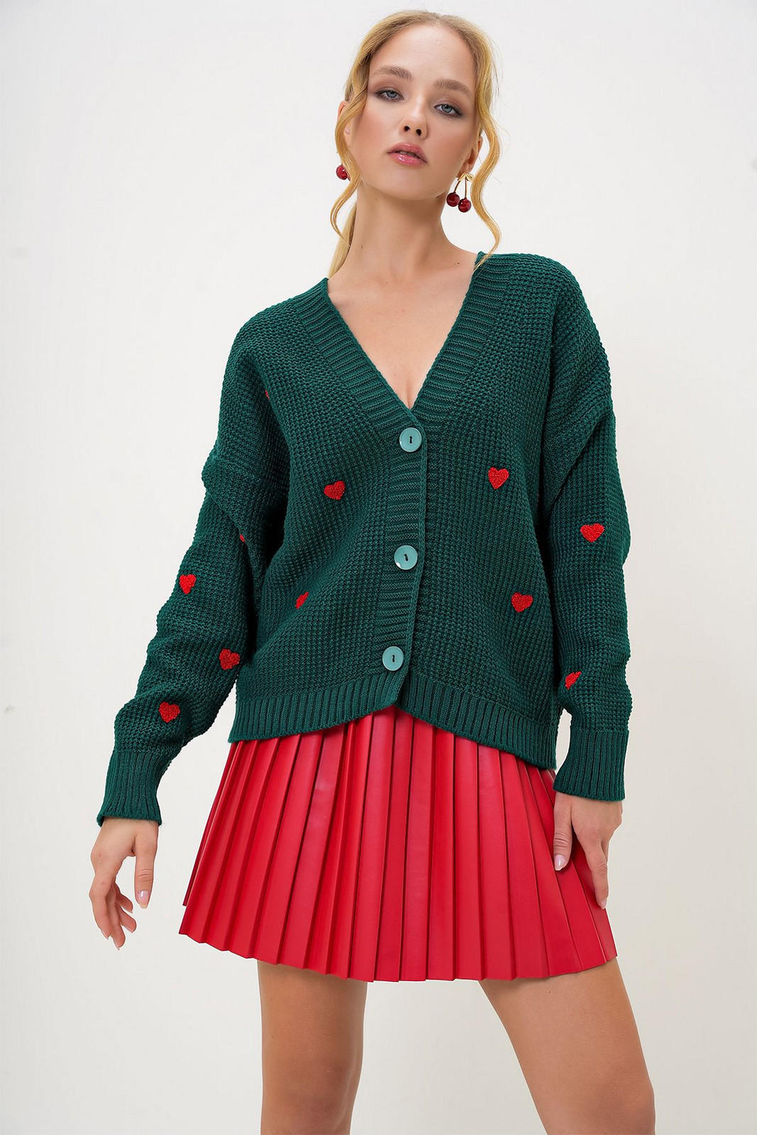 Trend Alaçatı Stili Women's Dark Green V Neck Heart Embroidered Knitwear Cardigan