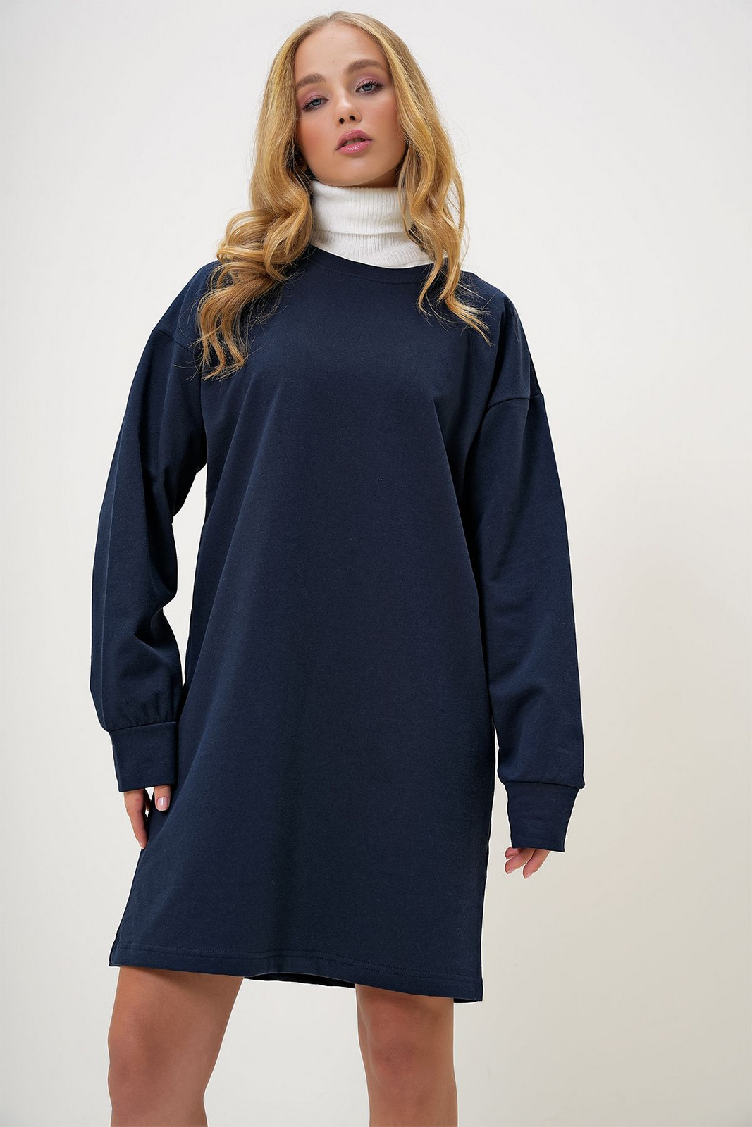 Trend Alaçatı Stili Women's Navy Blue Crew Neck Sweatshirt Dress