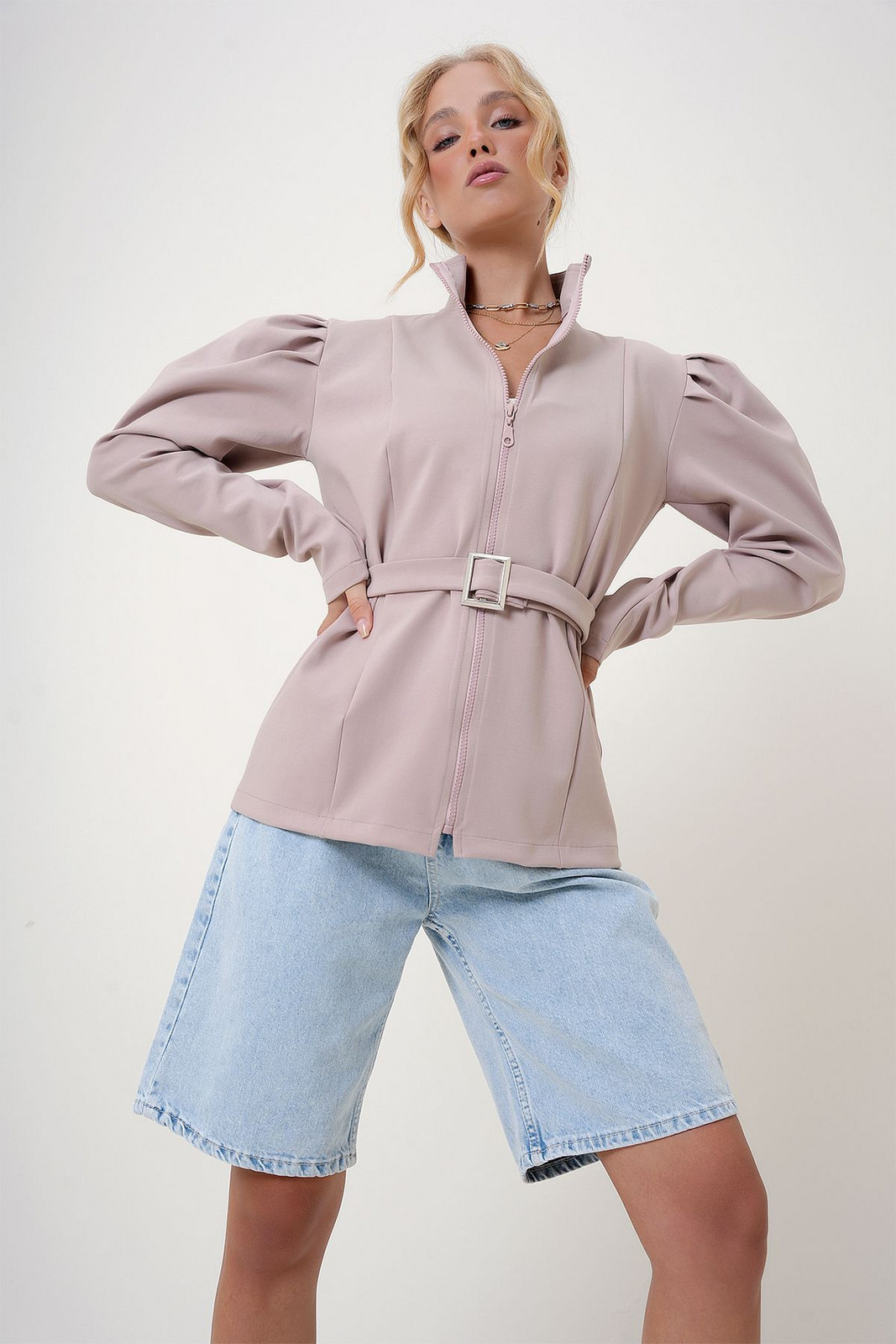 Trend Alaçatı Stili Women's Powder Princess Sleeve Zipper and Belted Diving Fabric Jacket