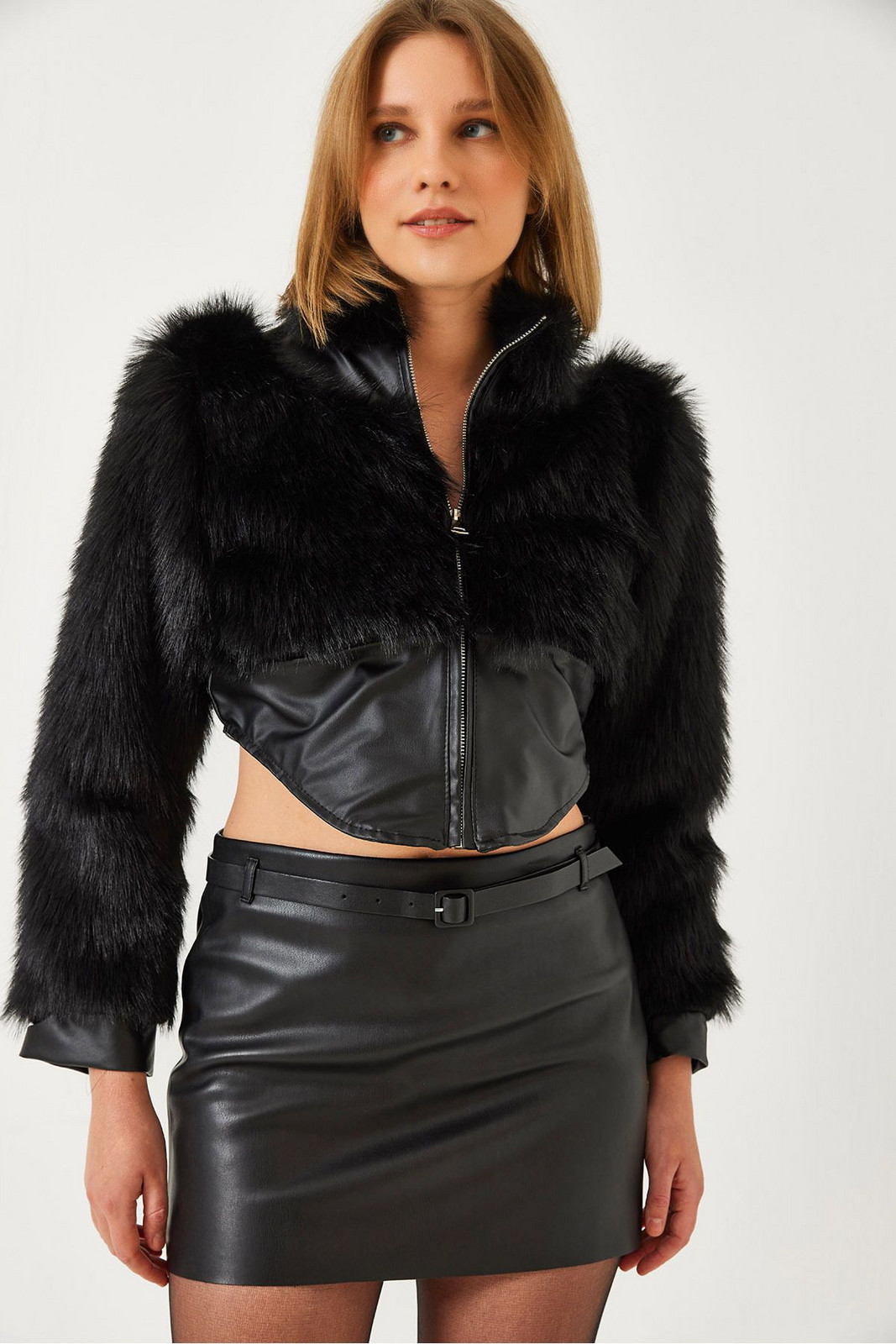 Bianco Lucci Women's Leather Garni Detailed Crop Faux Fur Jacket 2622