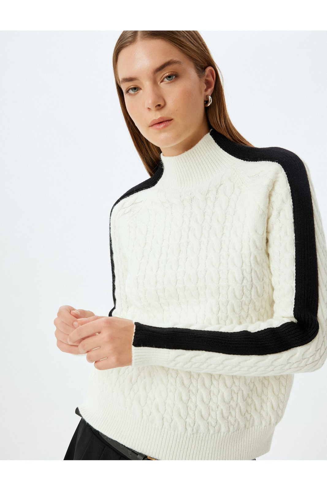 Koton Color Contrast Stand Collar Hair Knit Sweater Long Sleeve