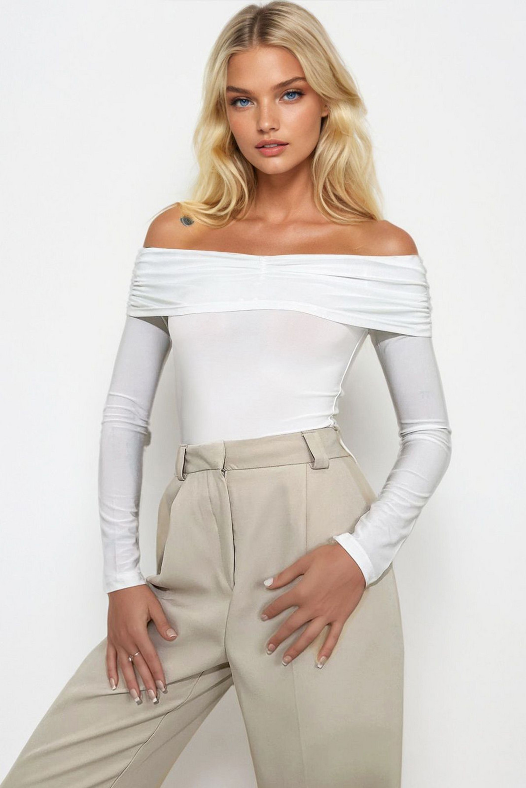 Trend Alaçatı Stili Women's White Madonna Neck Draped Front Sandy Blouse