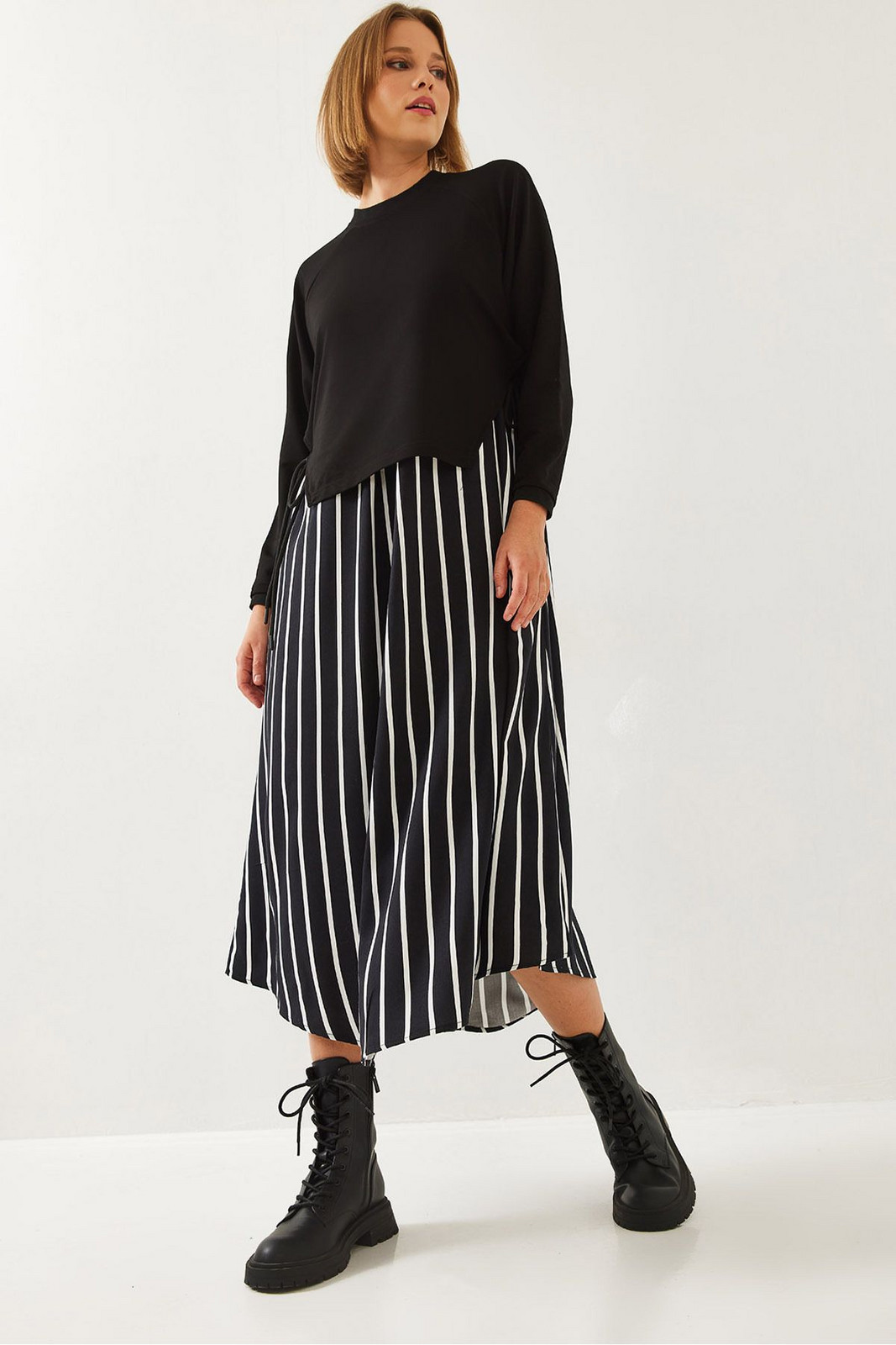 Bianco Lucci Women's Side Tie Skirt Print Long Sleeve Dress