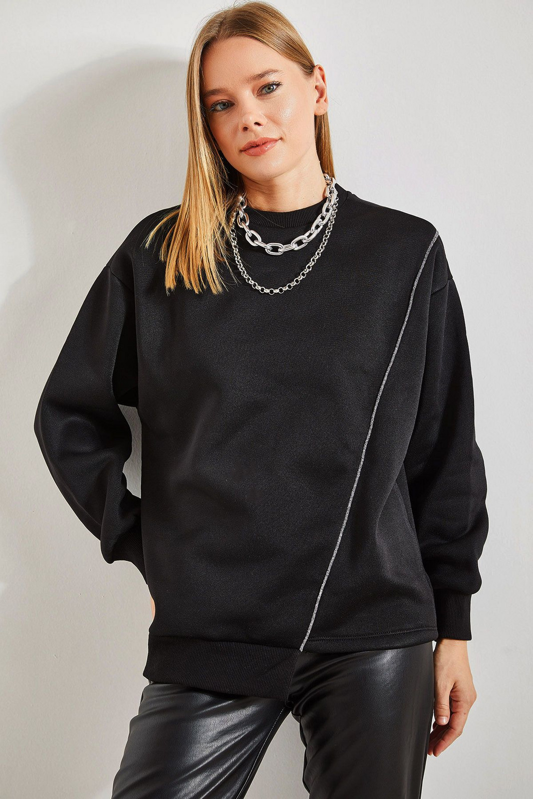 Bianco Lucci Women's Three Thread Raised Sweatshirt