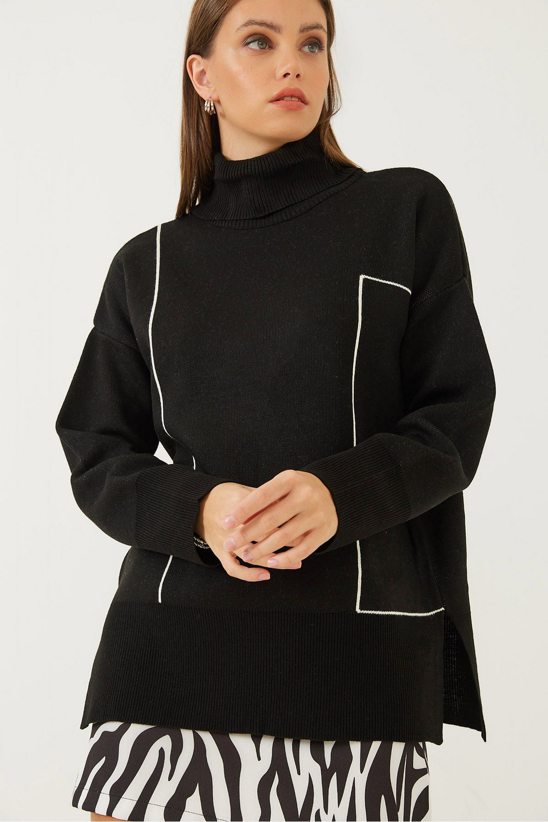 Bianco Lucci Women's Geometric Patterned Turtleneck Knitwear Sweater