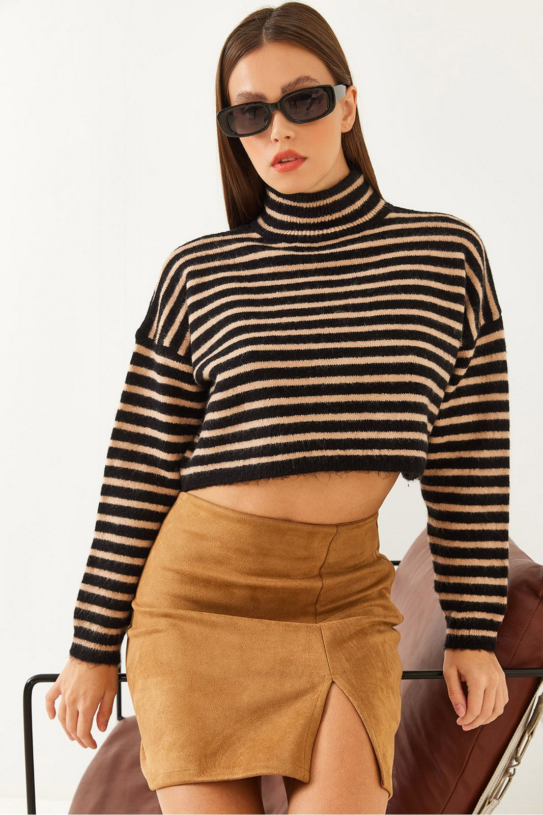 Bianco Lucci Women's Striped Half Turtleneck Crop Knitwear Sweater