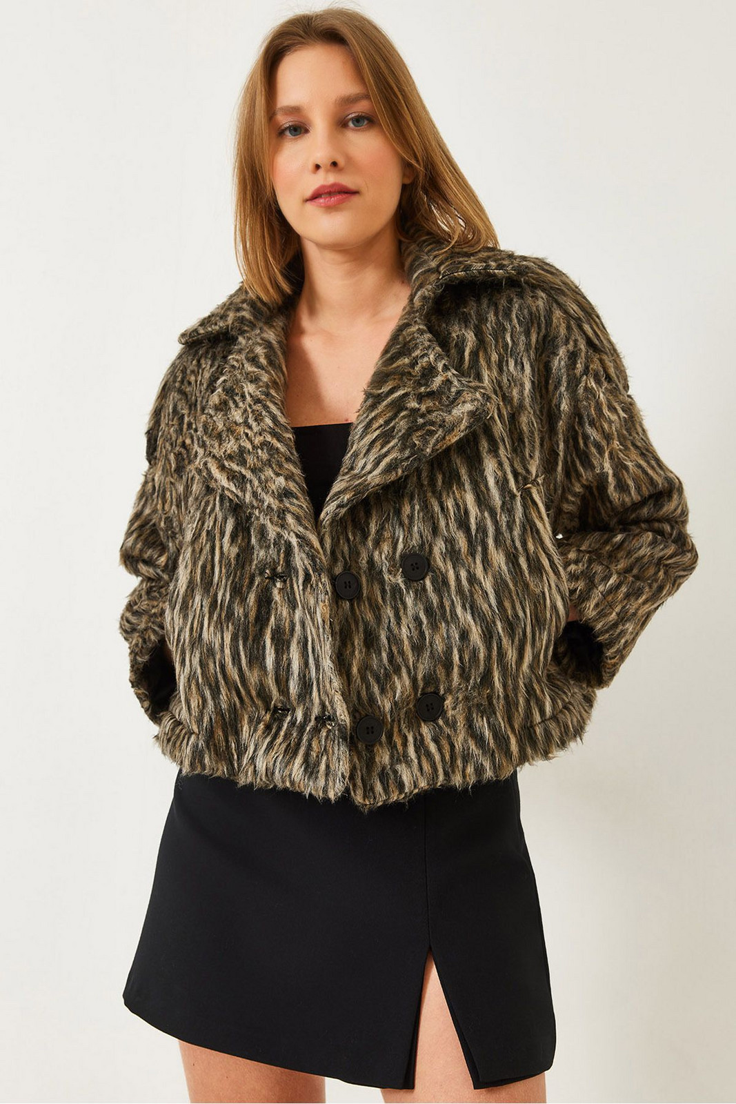 Bianco Lucci Women's Wide Collar Epaulettes Leopard Raised Stamp Jacket 241018