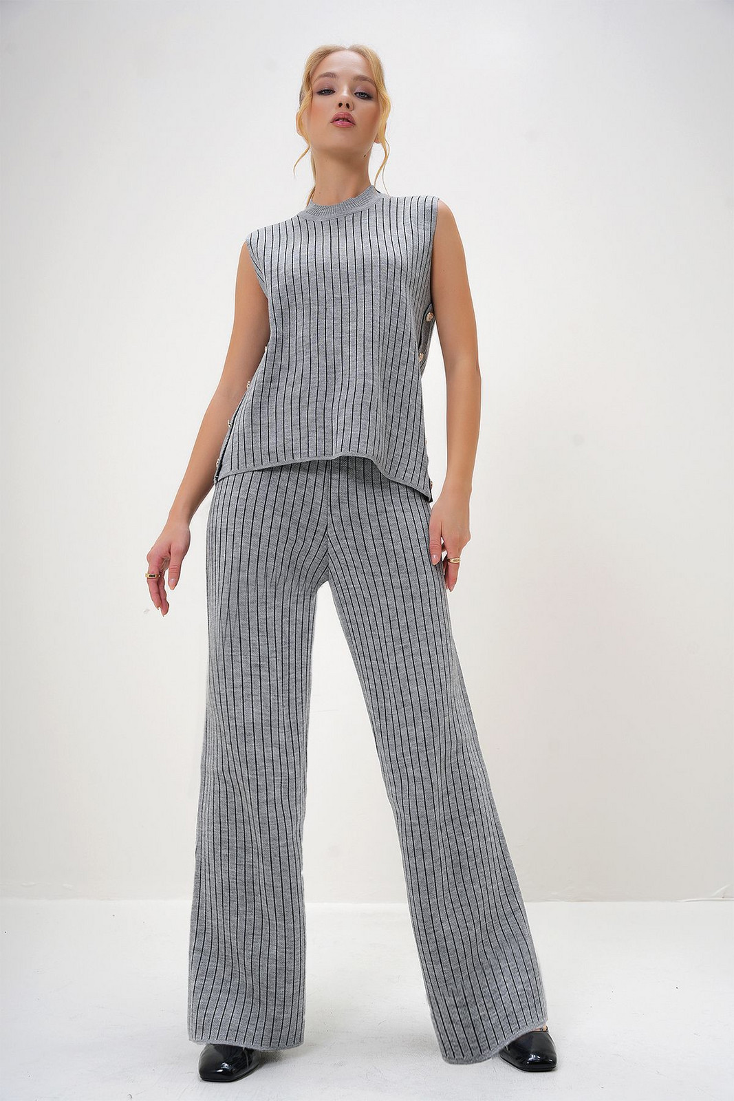 Trend Alaçatı Stili Women's Gray Half Turtleneck Side Buttoned Blouse and Palazzo Pants Set