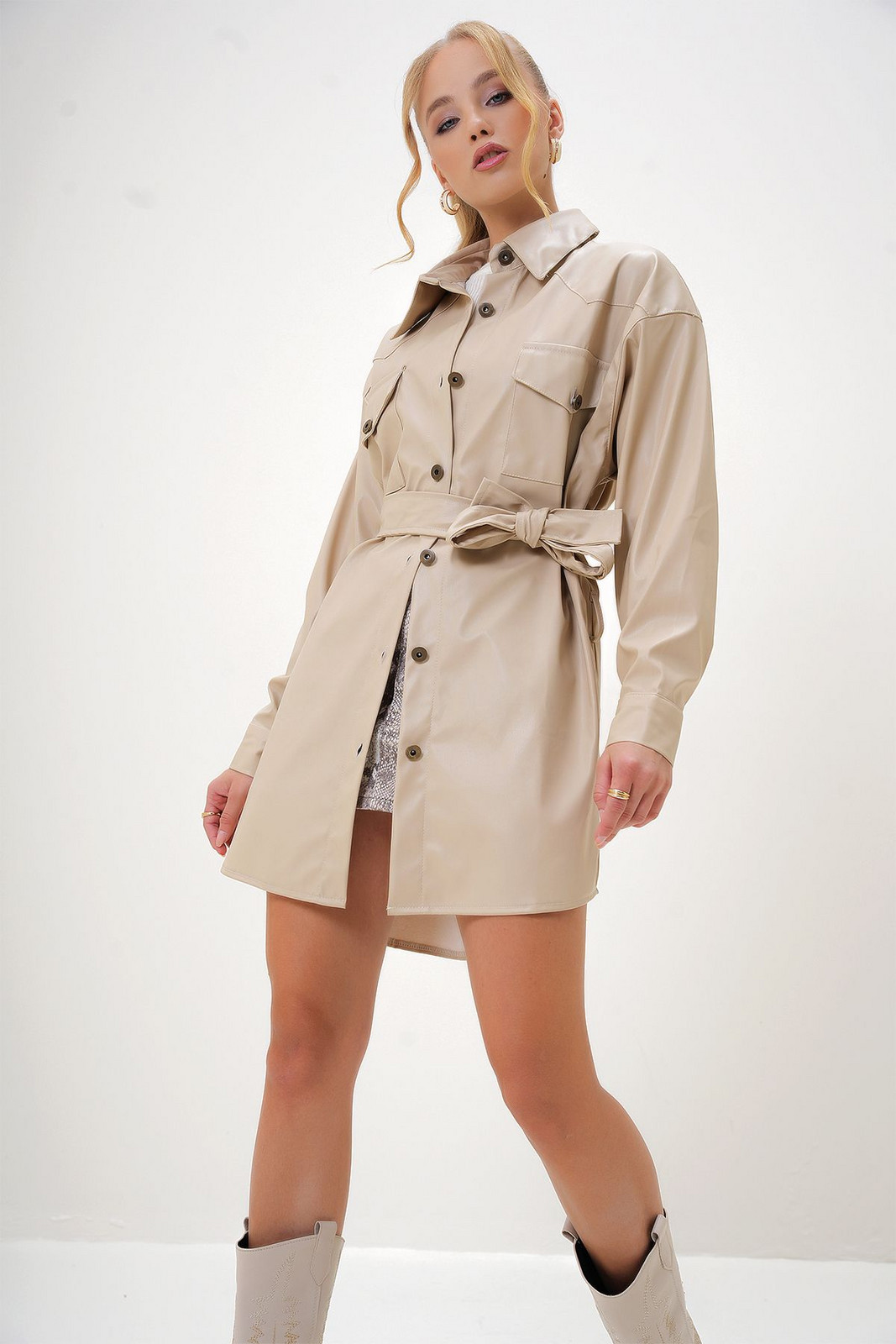 Trend Alaçatı Stili Women's Cream Double Pocketed Waist Belted Faux Leather Jacket Shirt