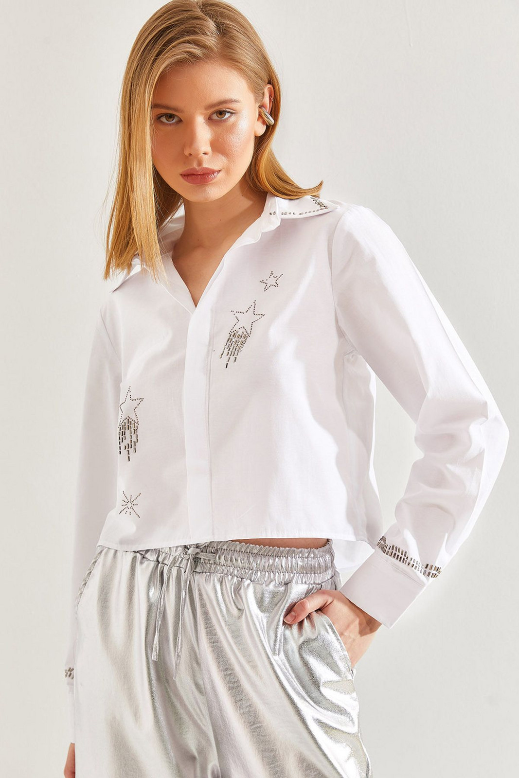 Bianco Lucci Women's Stone Embroidered Poplin Shirt
