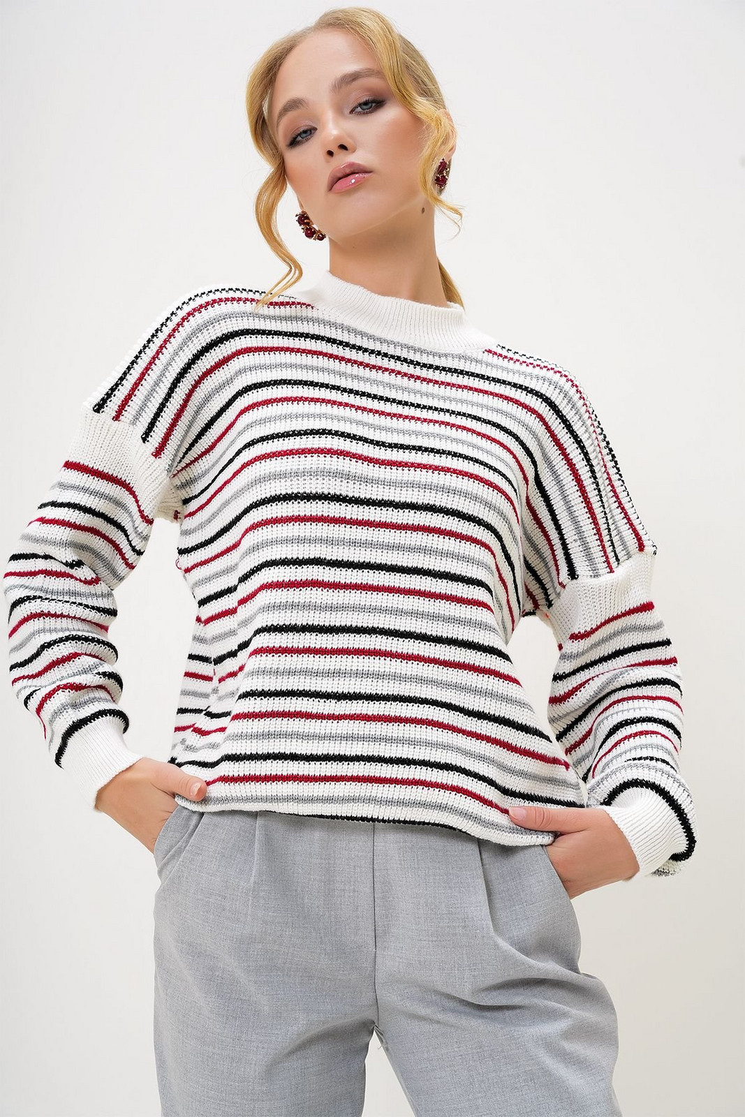 Trend Alaçatı Stili Women's Ecru Half Turtleneck Striped Knit Sweater