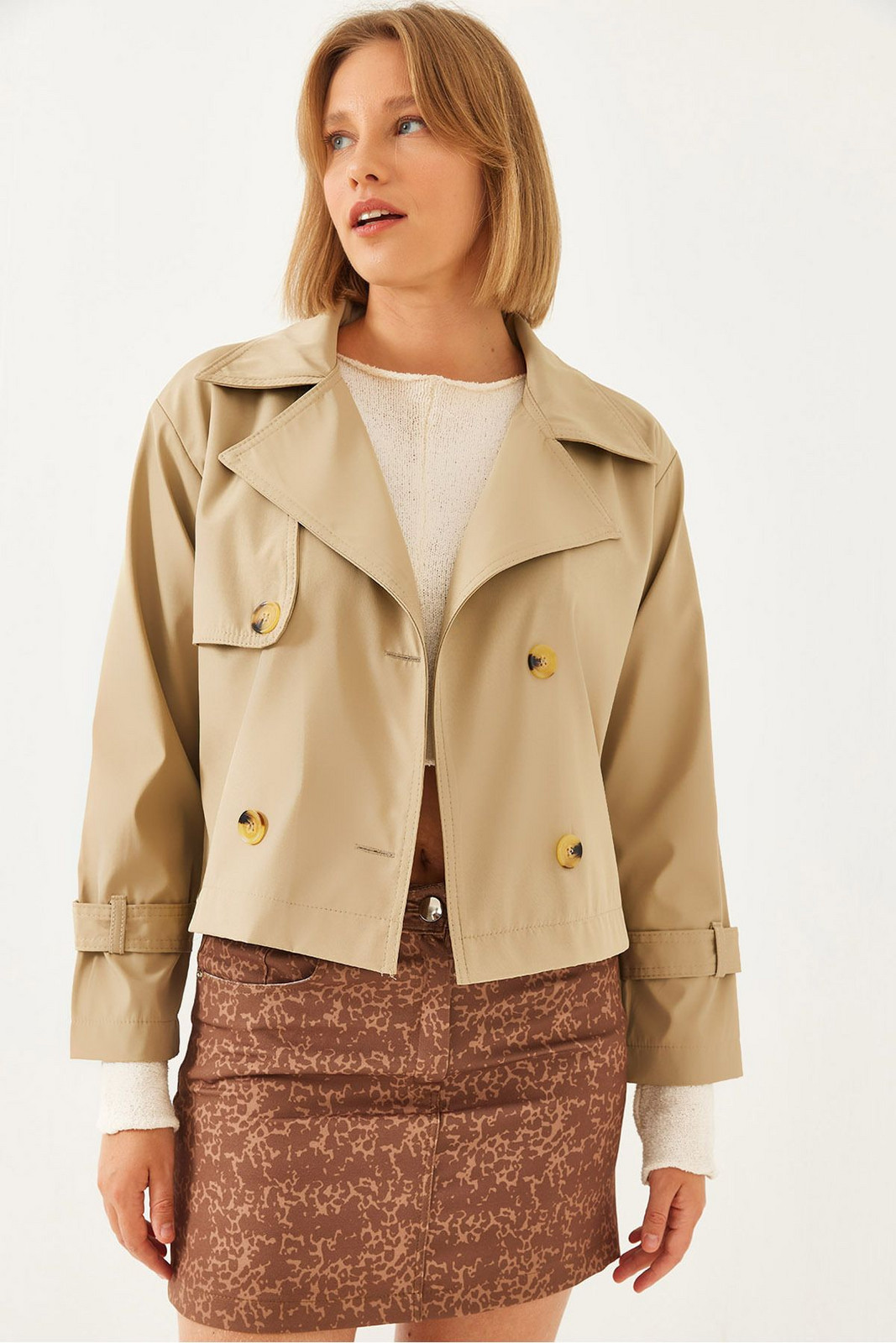Bianco Lucci Women's Short Double Breasted Jacket