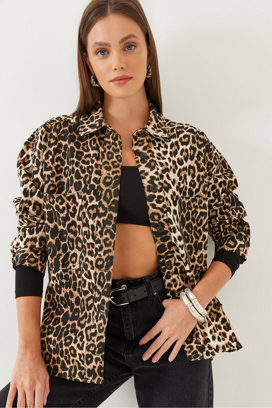 Bianco Lucci Women's Leopard Patterned Gabardine Shirt 4739
