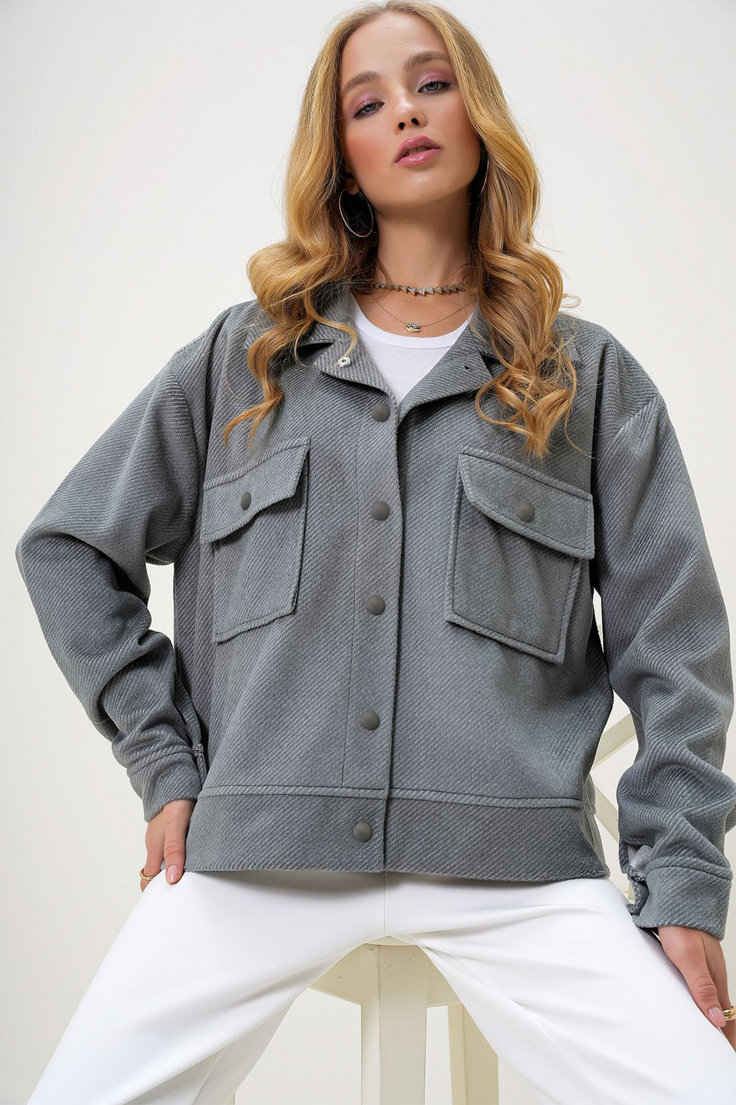 Trend Alaçatı Stili Women's Grey Lined Double Pocket Cashmere Jacket