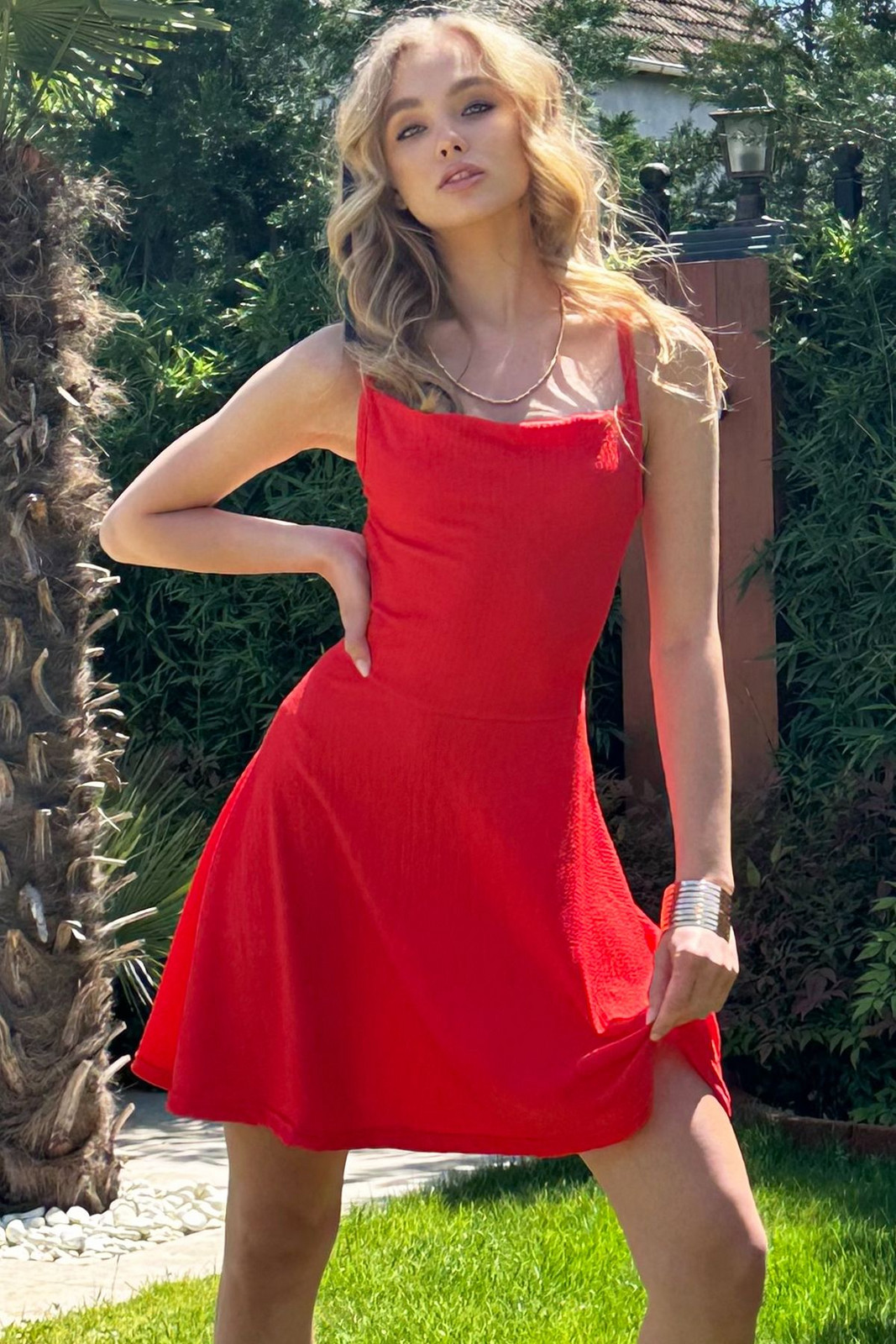 Trend Alaçatı Stili Women's Coral Thin Straps Flared Wrinkled Mini Dress
