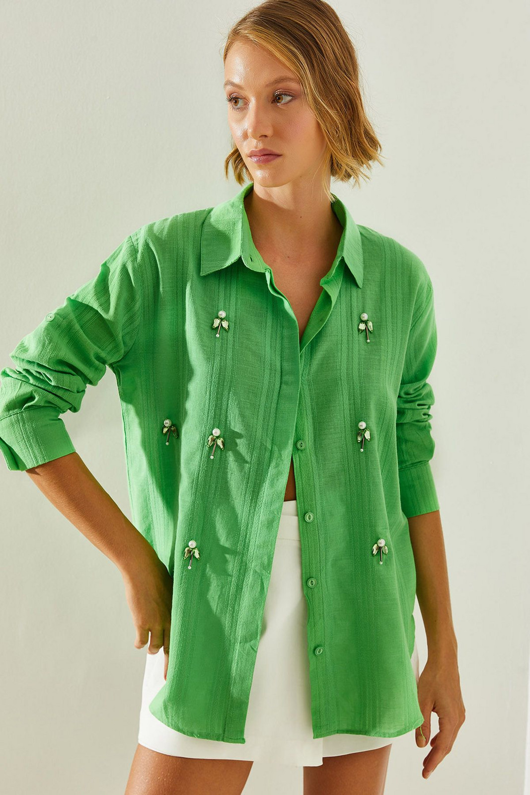 Bianco Lucci Women's Stone Pearl Embroidered Oversize Shirt 5916