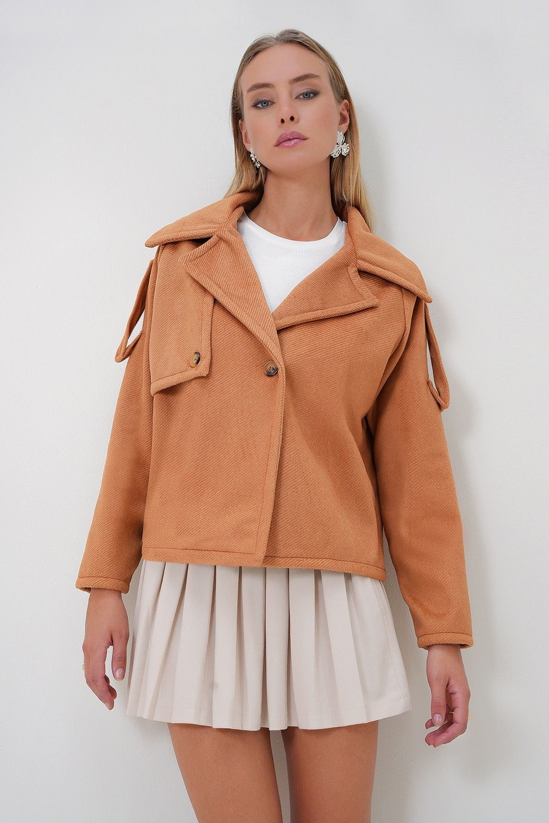 Trend Alaçatı Stili Women's Cinnamon Double Breasted Button Detail Unlined Jacket