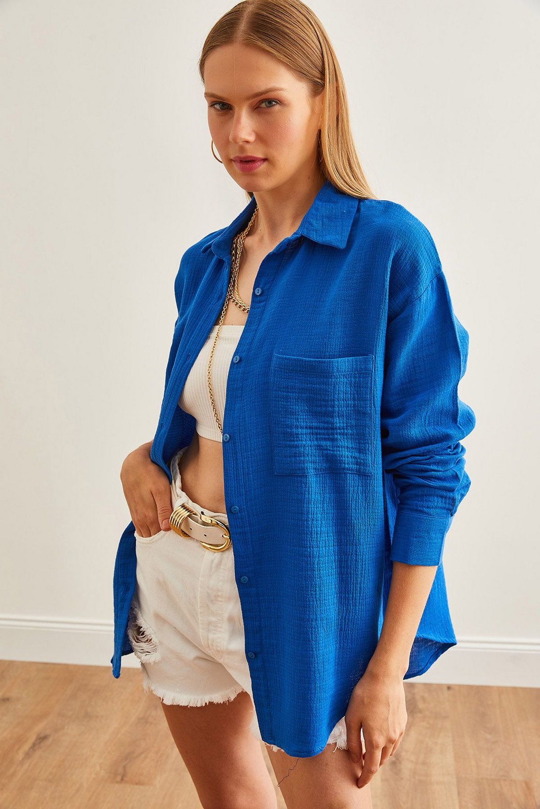 Olalook Women's Saks Blue Oversize Basic Muslin Shirt