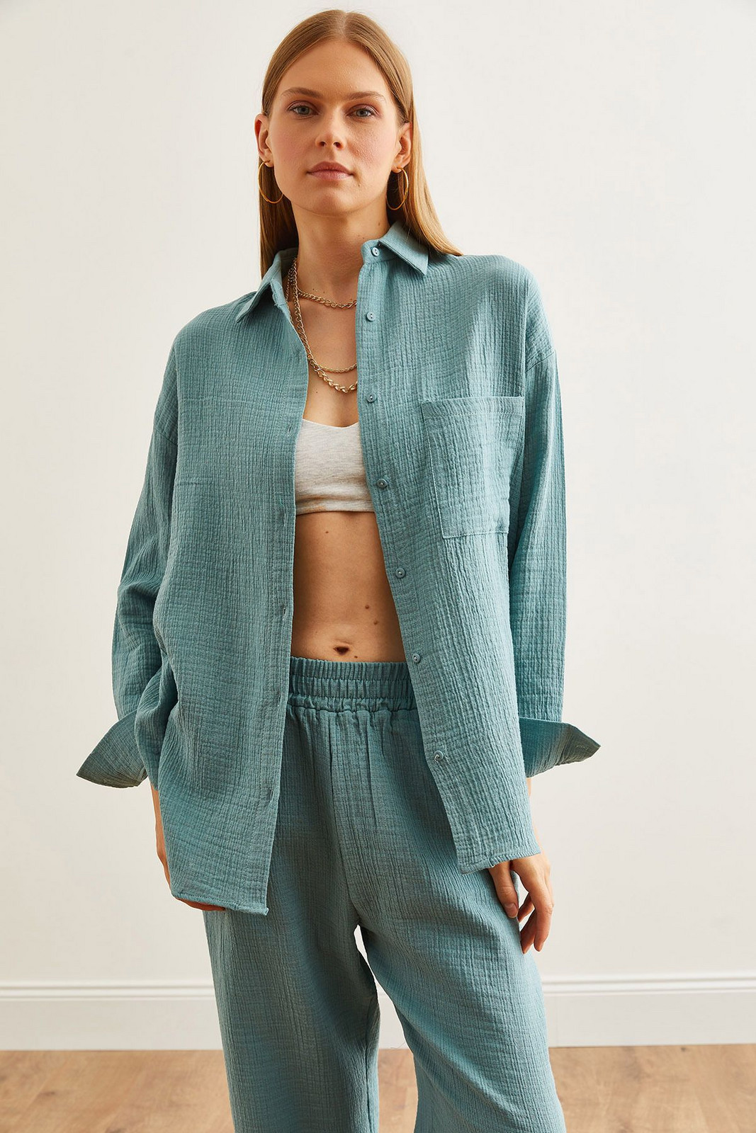 Olalook Women's Mint Green Oversize Basic Muslin Shirt