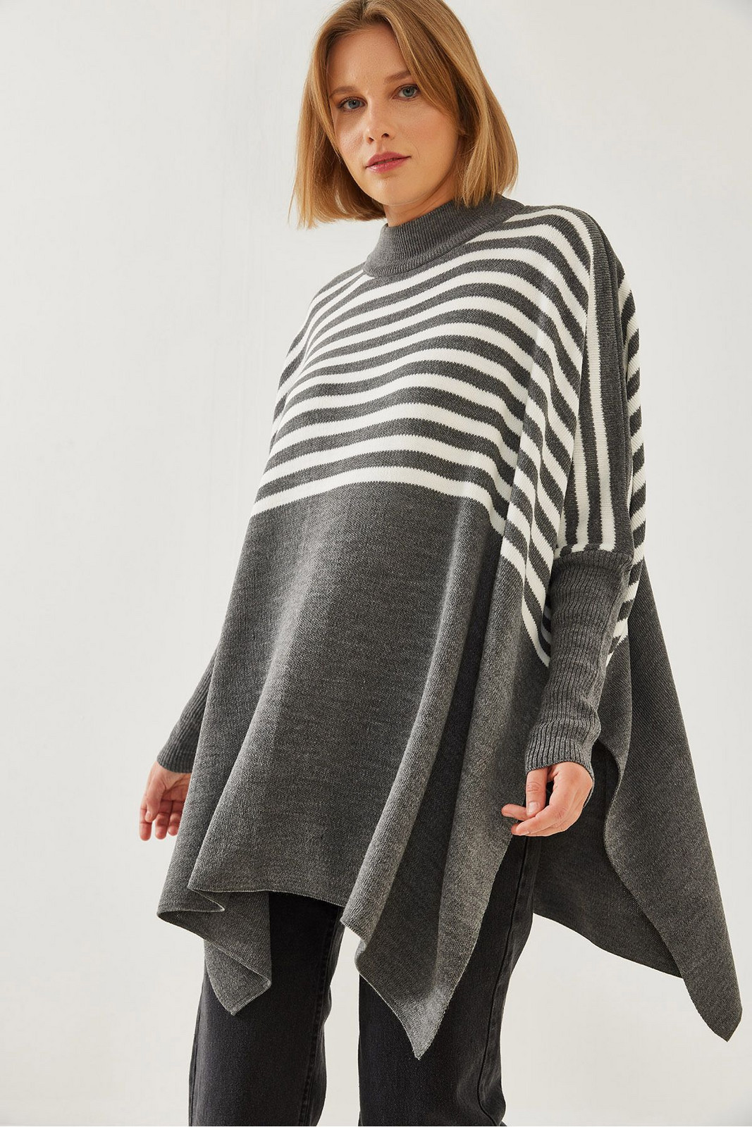 Bianco Lucci Women's Striped Knitwear Poncho 10244
