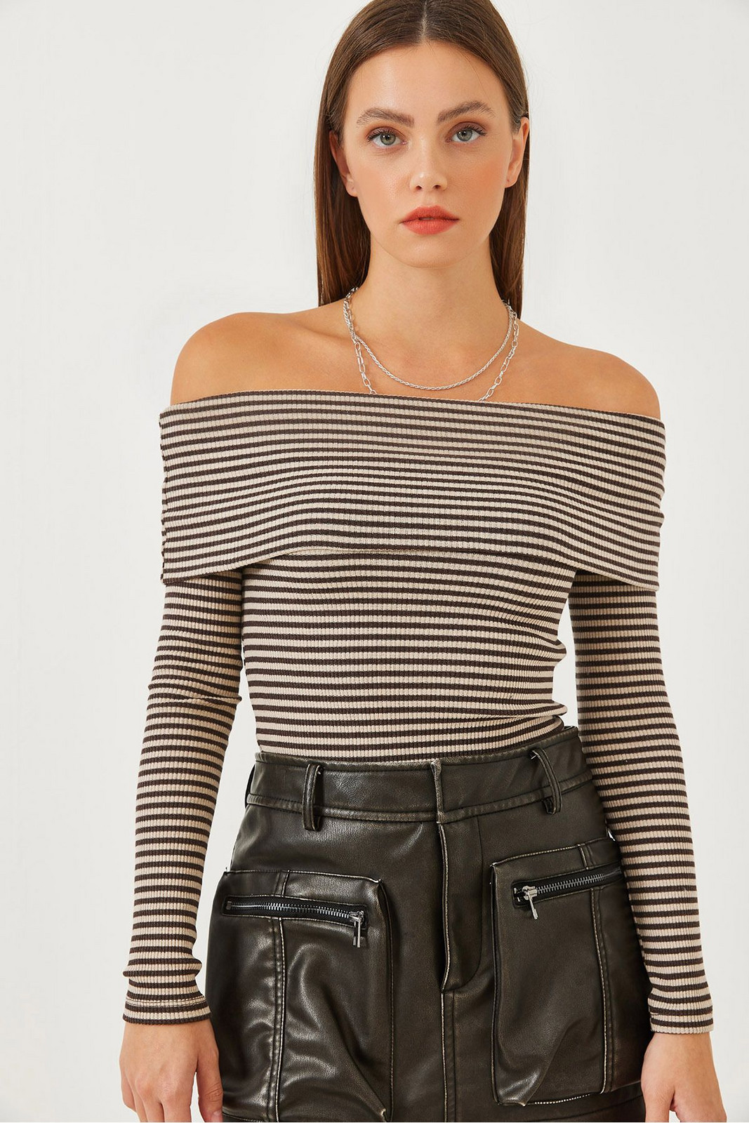 Bianco Lucci Women's Madonna Collar Striped Ribbed Long Sleeve Blouse