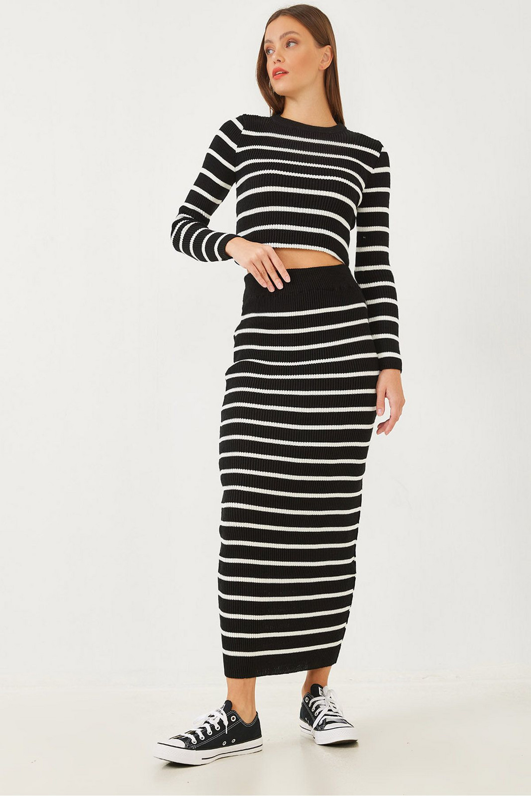 Bianco Lucci Women's Striped Knitwear Bottom-Top Set
