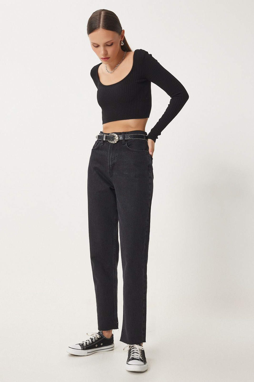 Happiness İstanbul Women's Black Mid Waist Straight Jeans