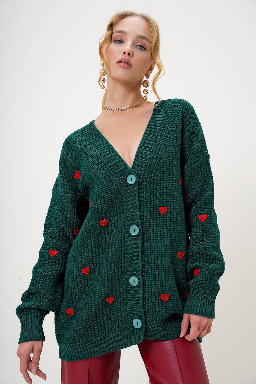 Trend Alaçatı Stili Women's Dark Green V Neck Heart Embroidered Midi Length Knitwear Cardigan