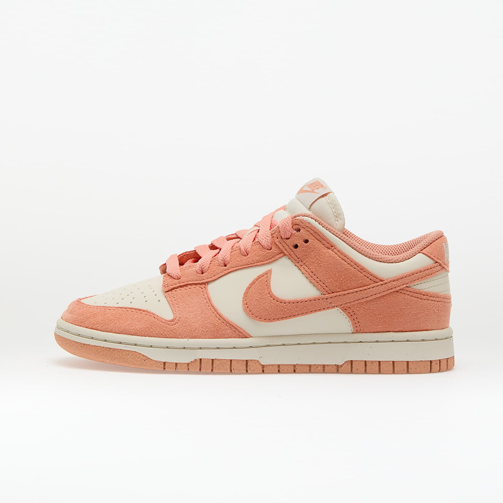 Tenisky Nike W Dunk Low Soft Pearl/ Apricot Agate-White EUR 36.5