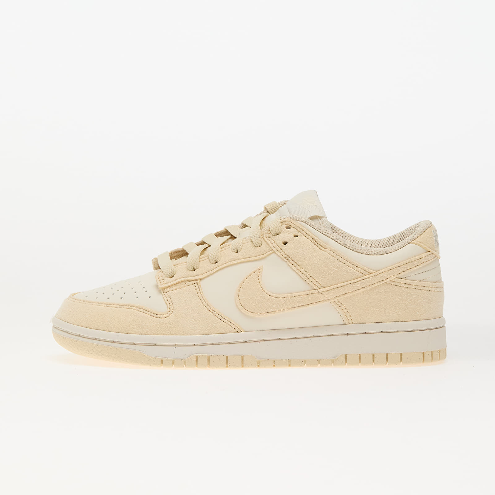 Tenisky Nike W Dunk Low Soft Pearl/ Beach-Pale Ivory-White EUR 39