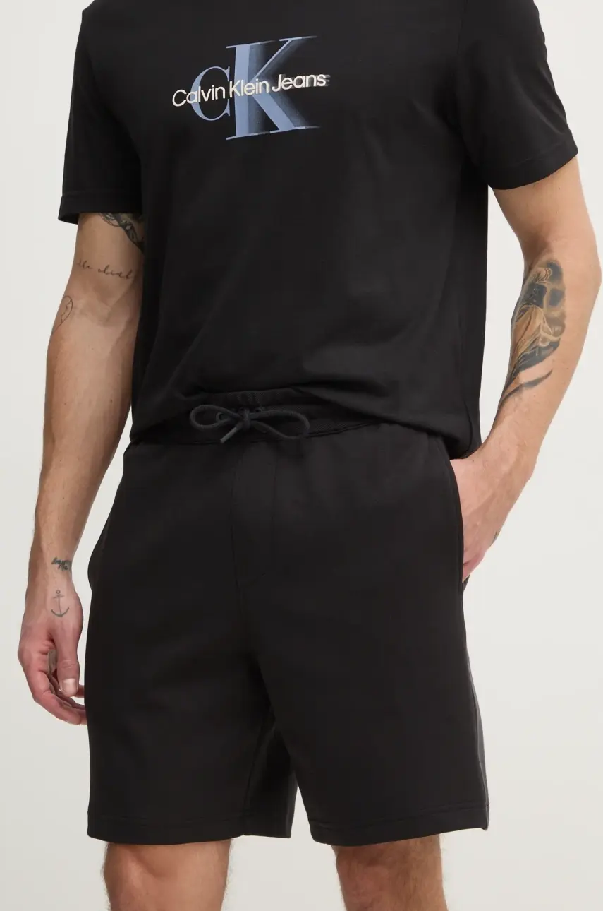 Šortky Calvin Klein Jeans pánske, čierna farba, J30J327246