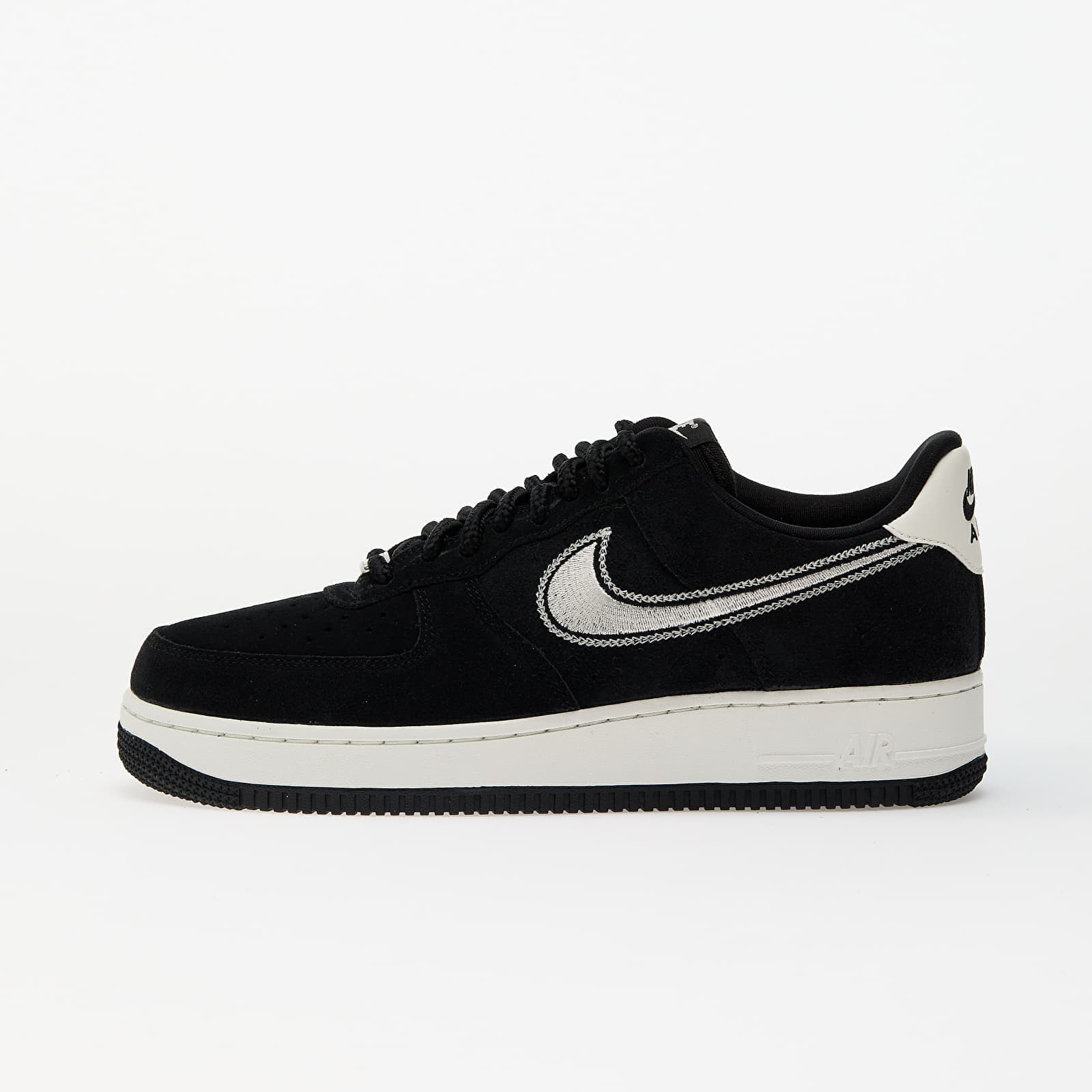 Tenisky Nike Air Force 1 '07 Lv8 Black/ Sail EUR 40