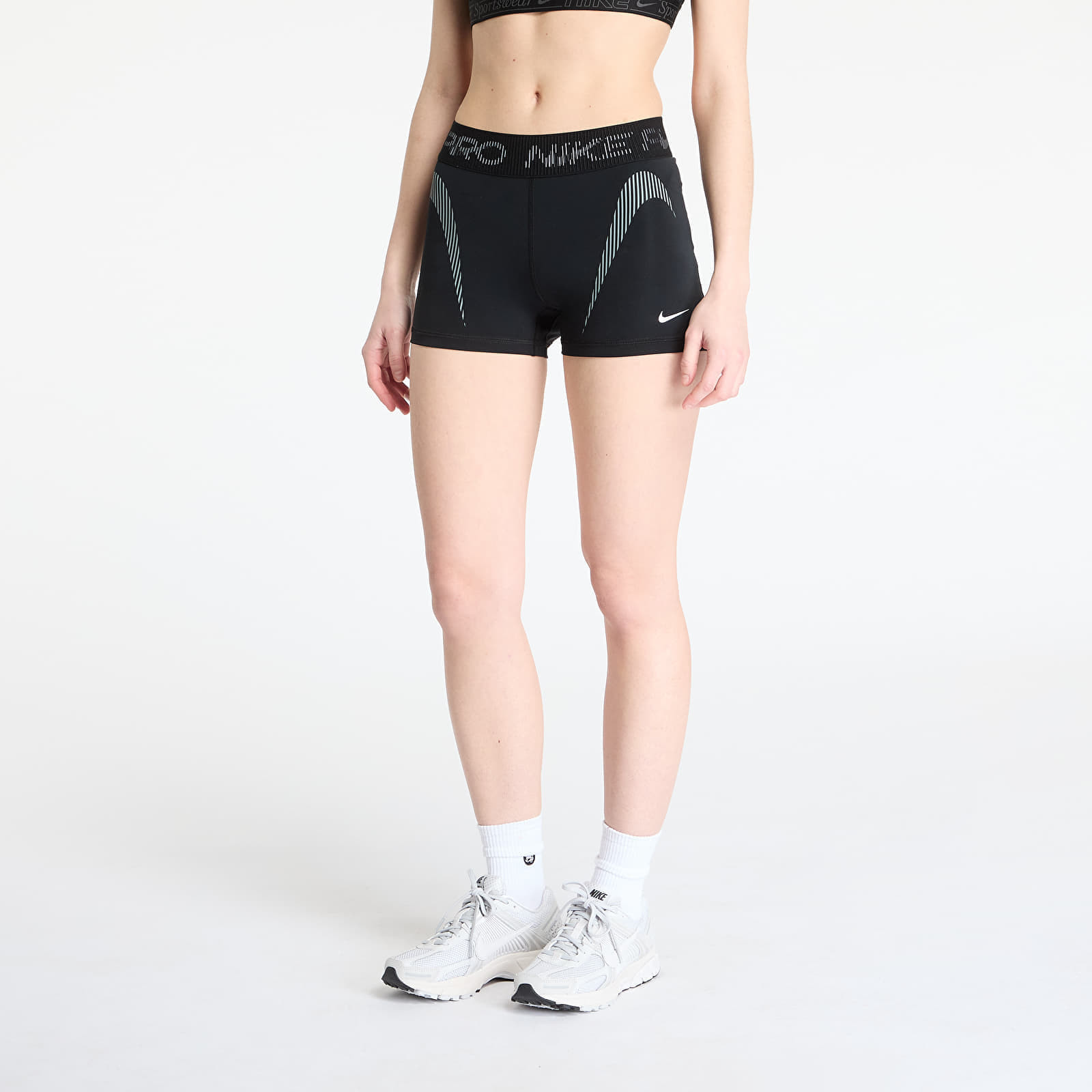 Nike Pro Women's Mid-Rise 3