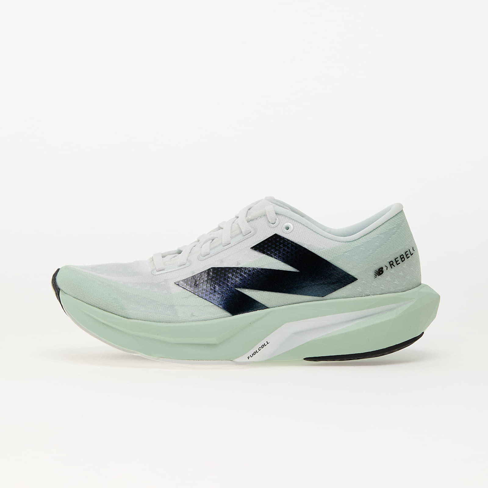 Tenisky New Balance FuelCell Rebel V4 White/ Clay Ash EUR 40.5