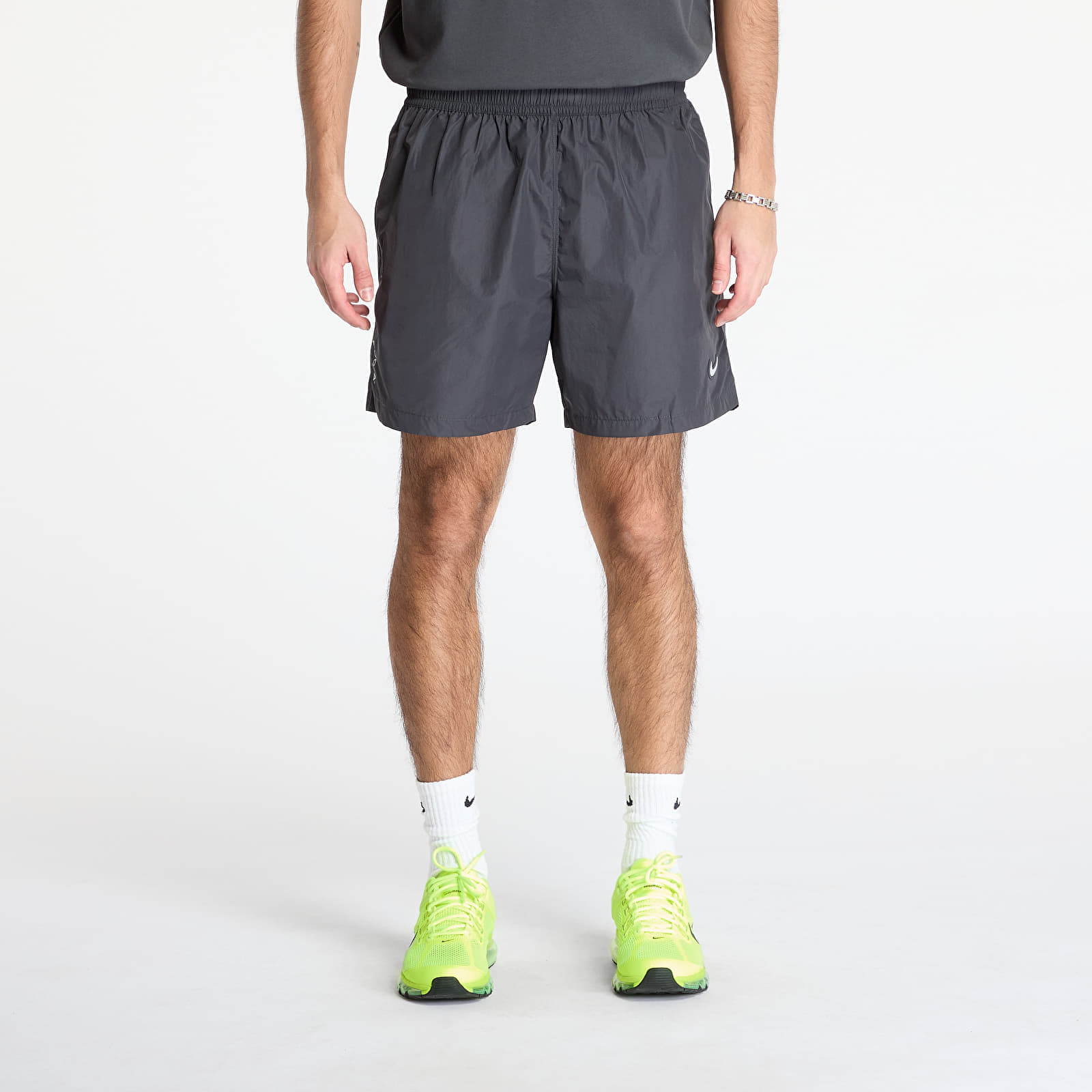 Šortky Nike x NOCTA Cardinal Nylon Shorts Anthracite/ Iron Grey/ Wolf Grey/ Wolf Grey XS