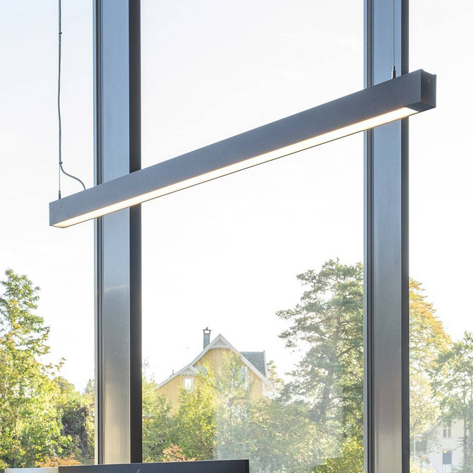 SLC LED stropné svietidlo Click pre dĺžku 56 cm, čierna, CCT