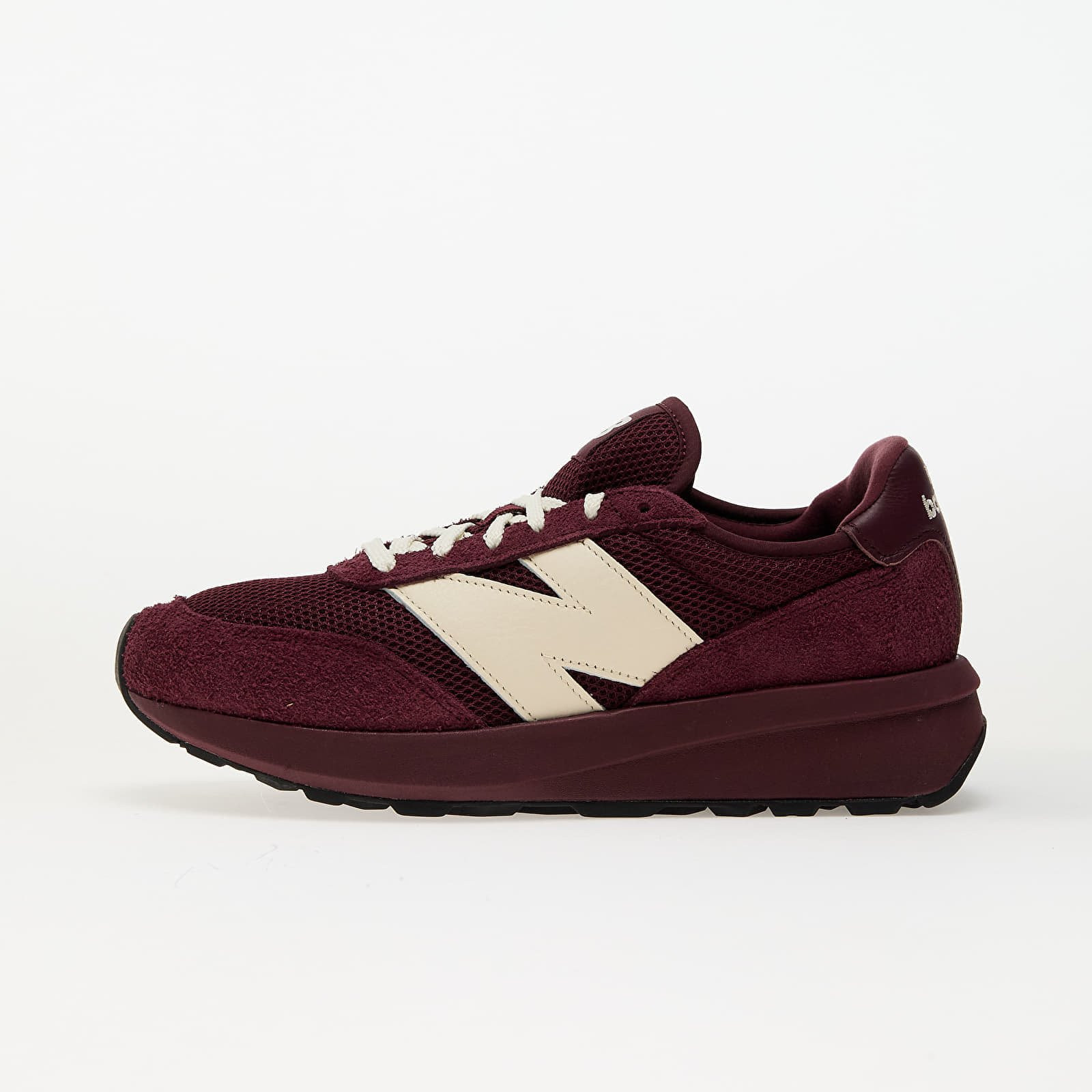 Tenisky New Balance 370 Burgundy EUR 39.5