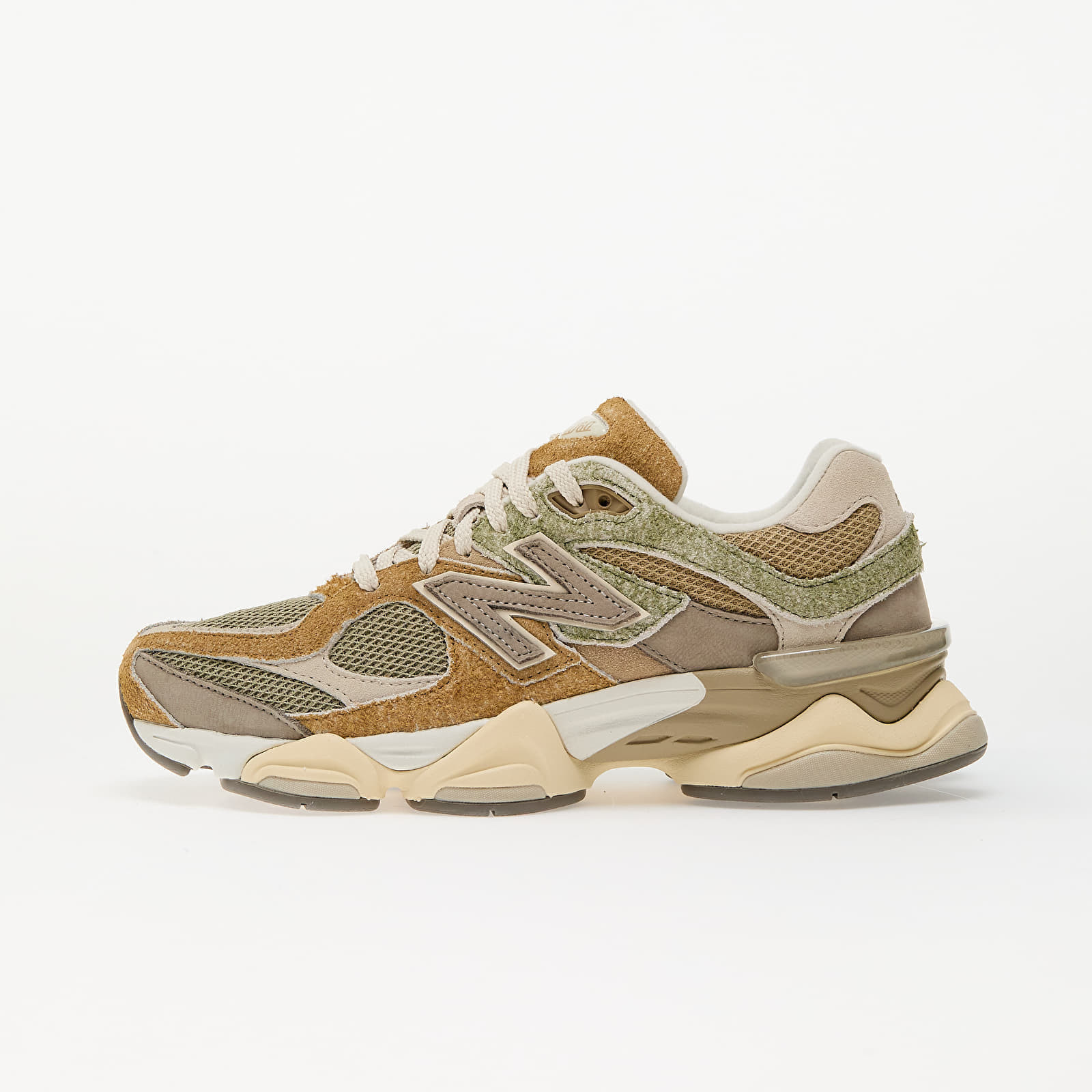 Tenisky New Balance 9060 Olivine EUR 38.5