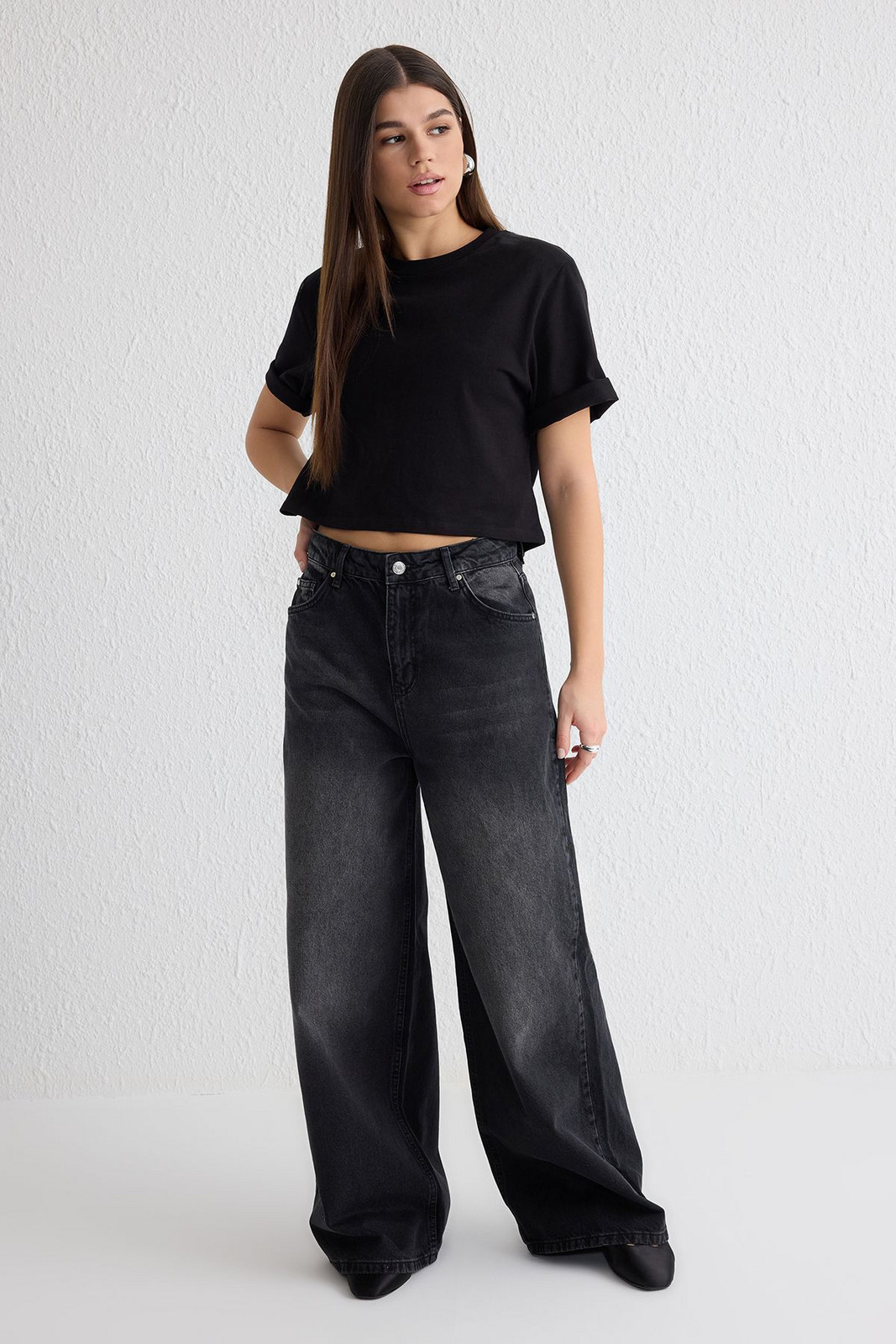 Trendyol Black High Waist Extra Wide Leg Palazzo Jeans