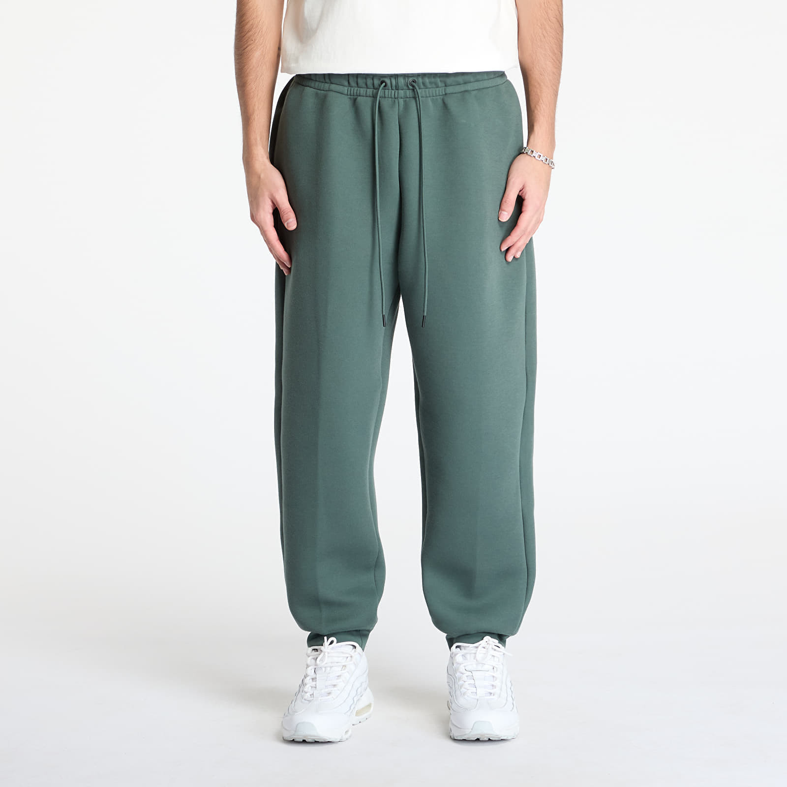 Kalhoty Nike Tech Fleece Pants Vintage Green/ Vintage Green M