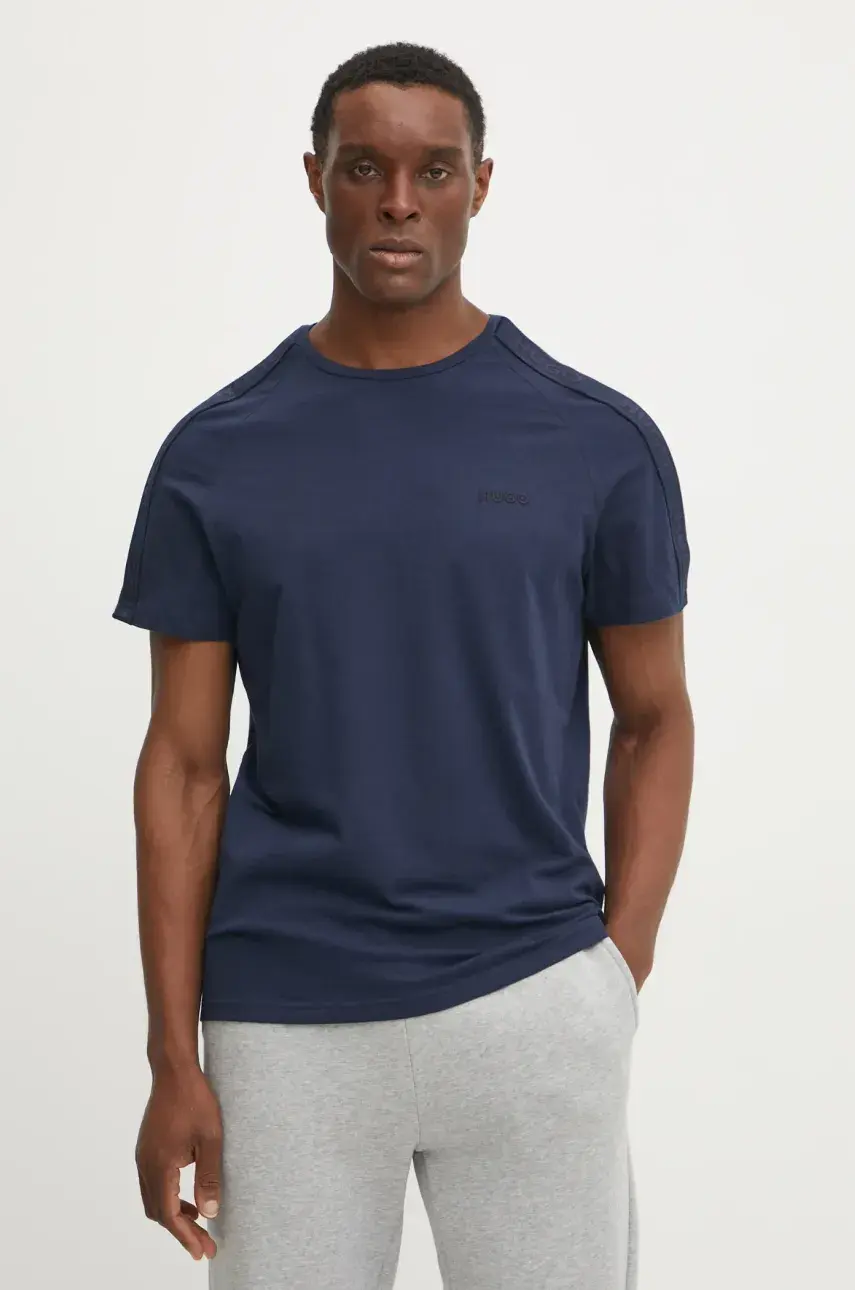 Tričko HUGO tmavomodrá farba, s nášivkou, 50540912